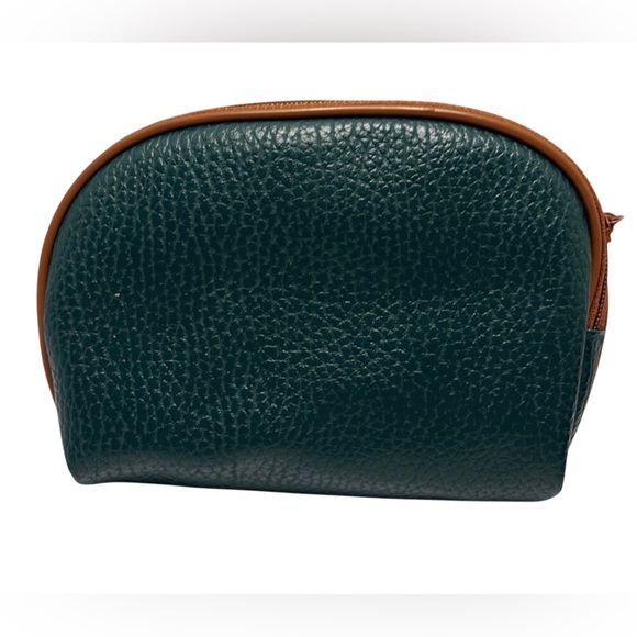 Nesting Bags. 5 Bags neatly packed into each other. Faux leather design. - Picture 6 of 6